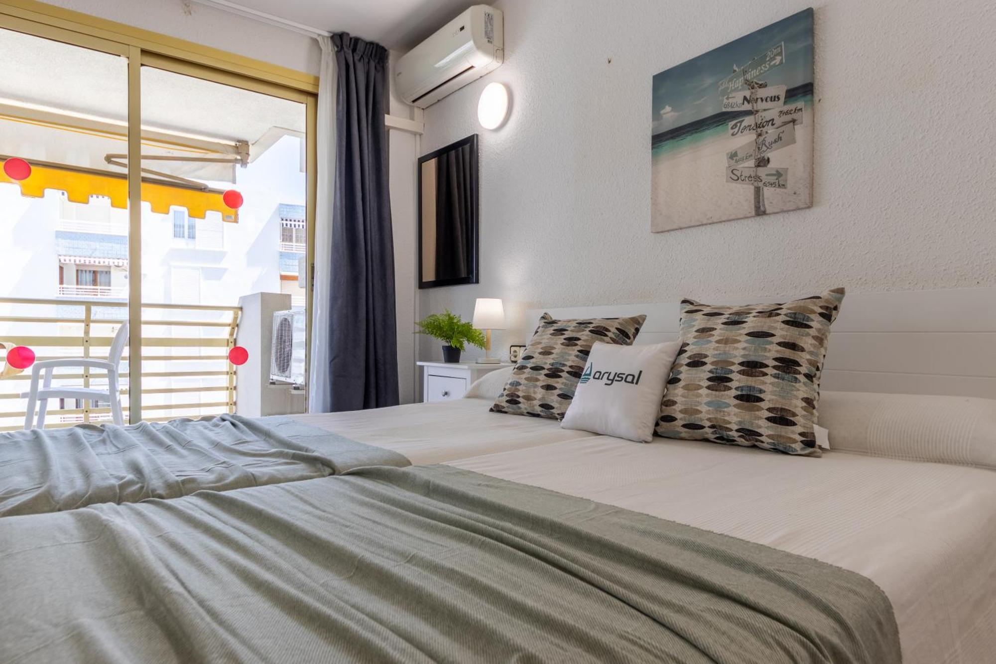 Novelty I Arysal 2 Apartment Salou Exterior photo